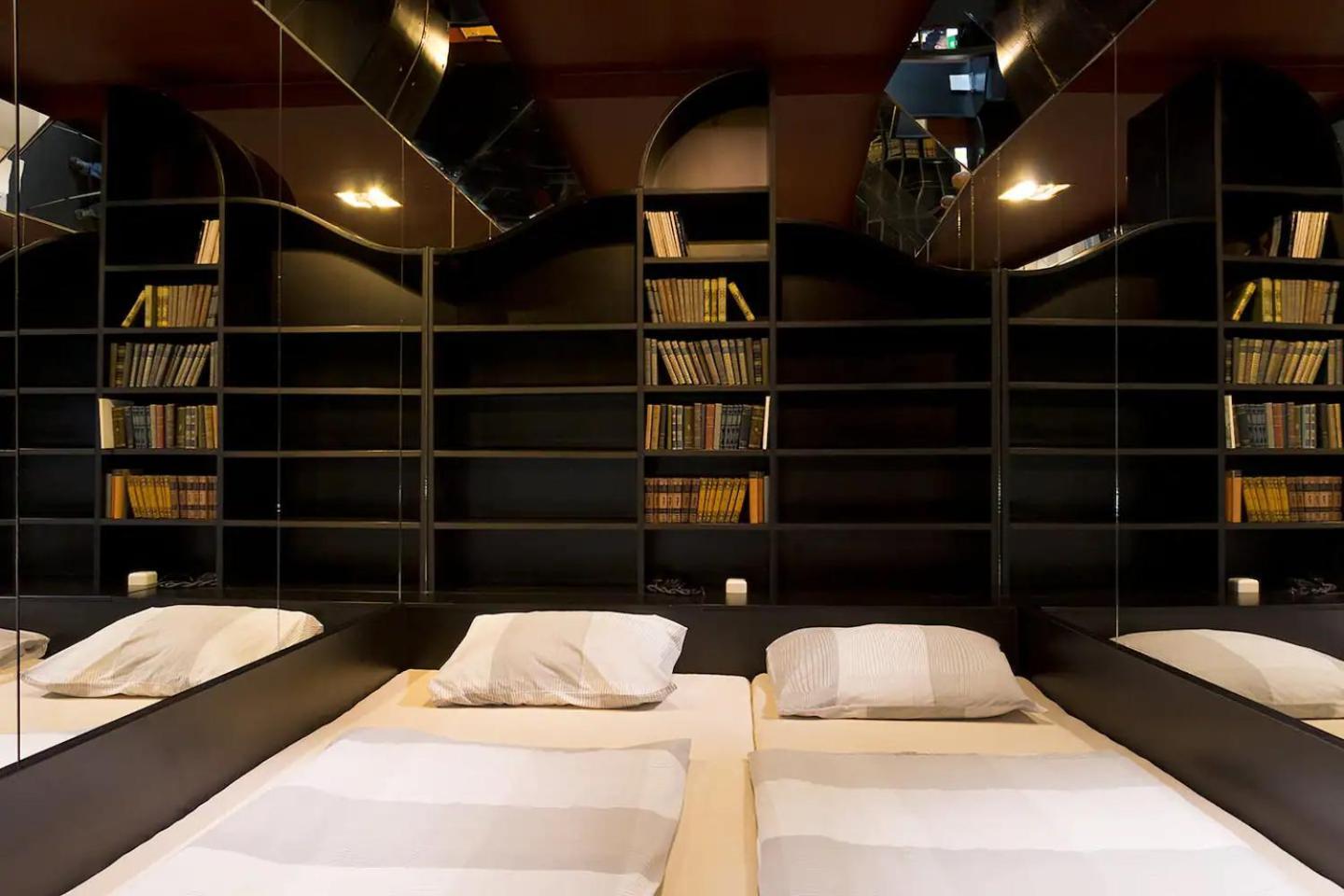 Light Rooms Prague Room photo