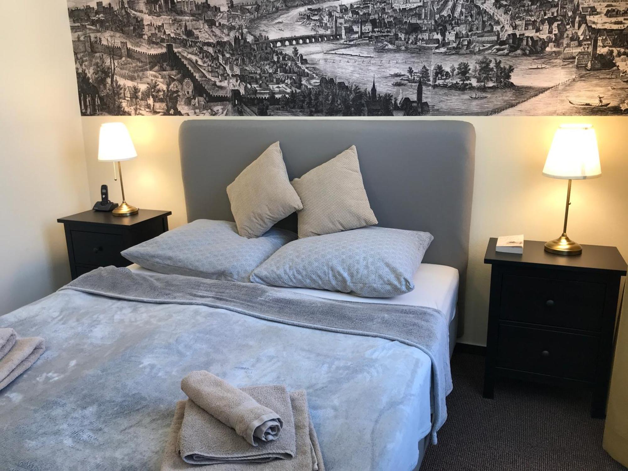 Light Rooms Prague Room photo